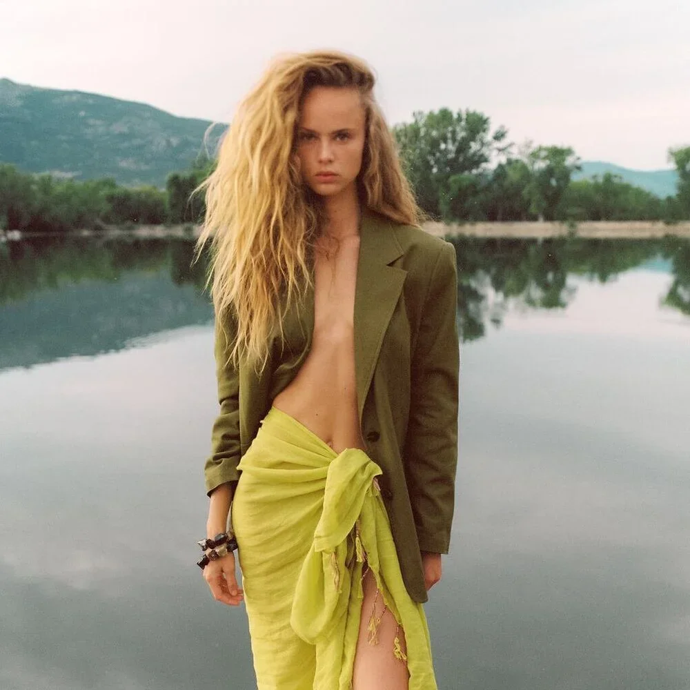 Zara Blazer with Patch Pockets - Picture 8 of 8